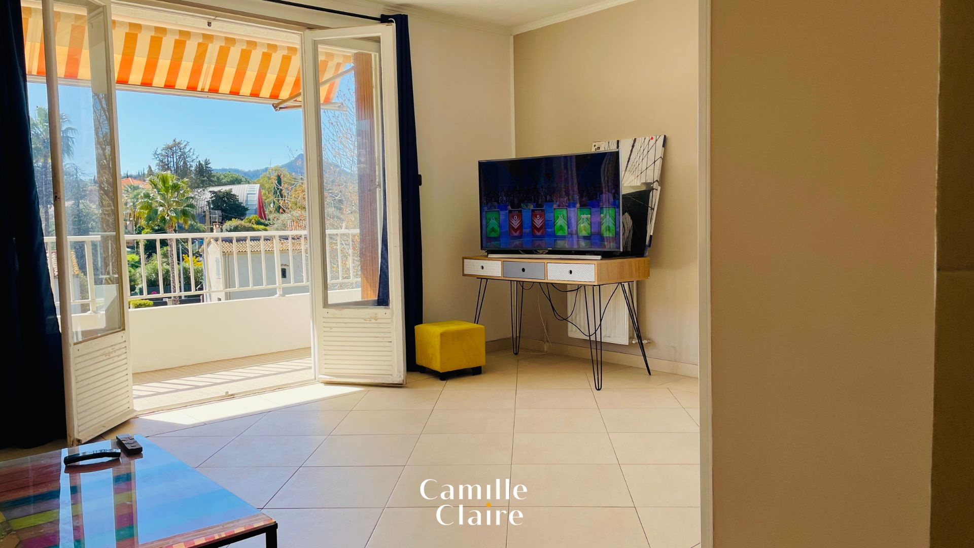 Vente Appartement 60 Mandelieu la napoule - Camille Claire Agence Immobilière Aix-en-Provence
