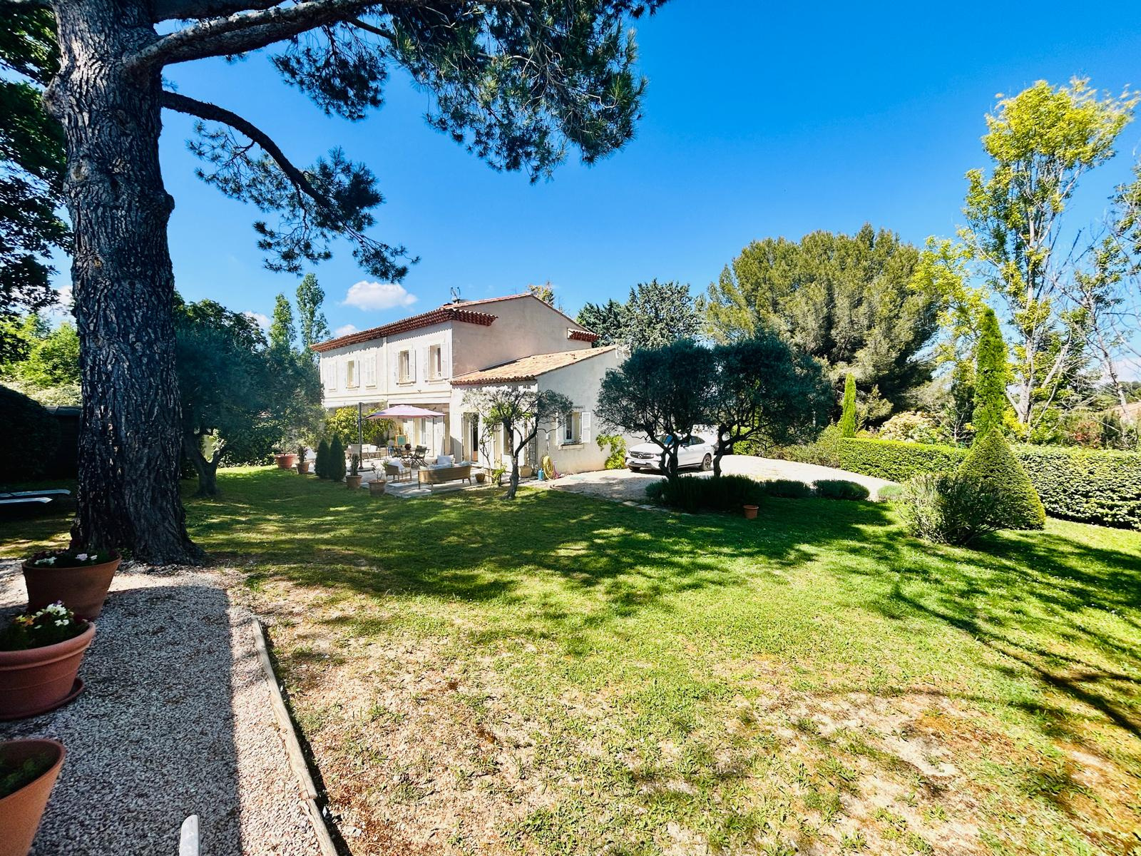 Location Maison 134.44 Aix en provence - Camille Claire Agence Immobilière Aix-en-Provence