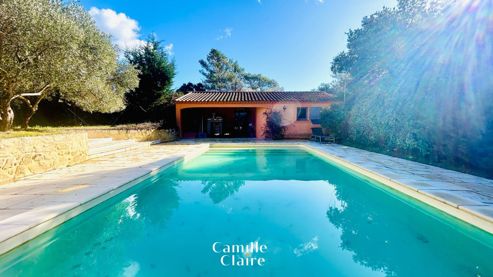Vente Maison 133 Pourrieres - Camille Claire Agence Immobilière Aix-en-Provence