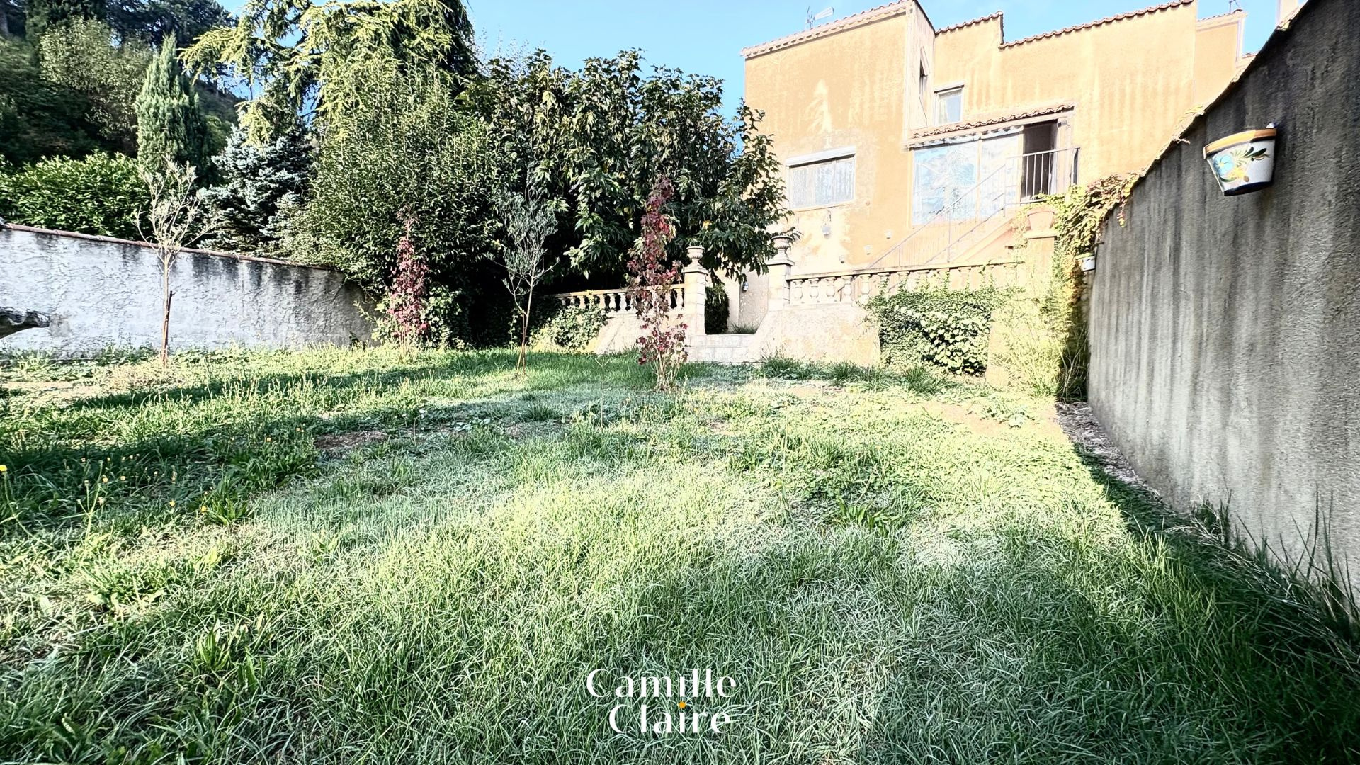 Vente Maison 105 St savournin - Camille Claire Agence Immobilière Aix-en-Provence